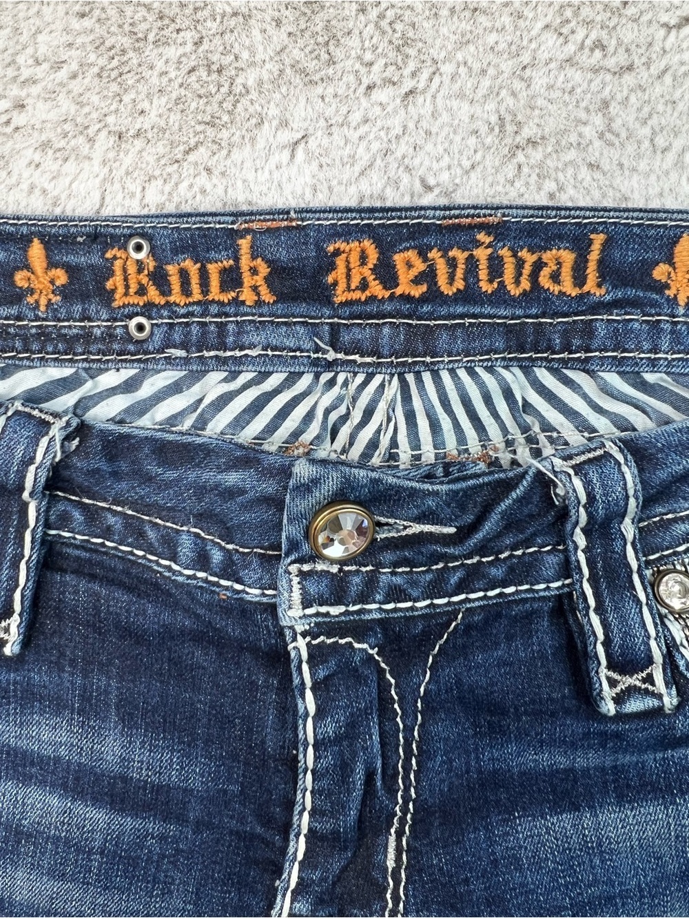Rock Revival Jeans Low Rise Mei Ankle Skinny Size 29 Fit Dark Wash Blue Bling - Picture 2 of 13
